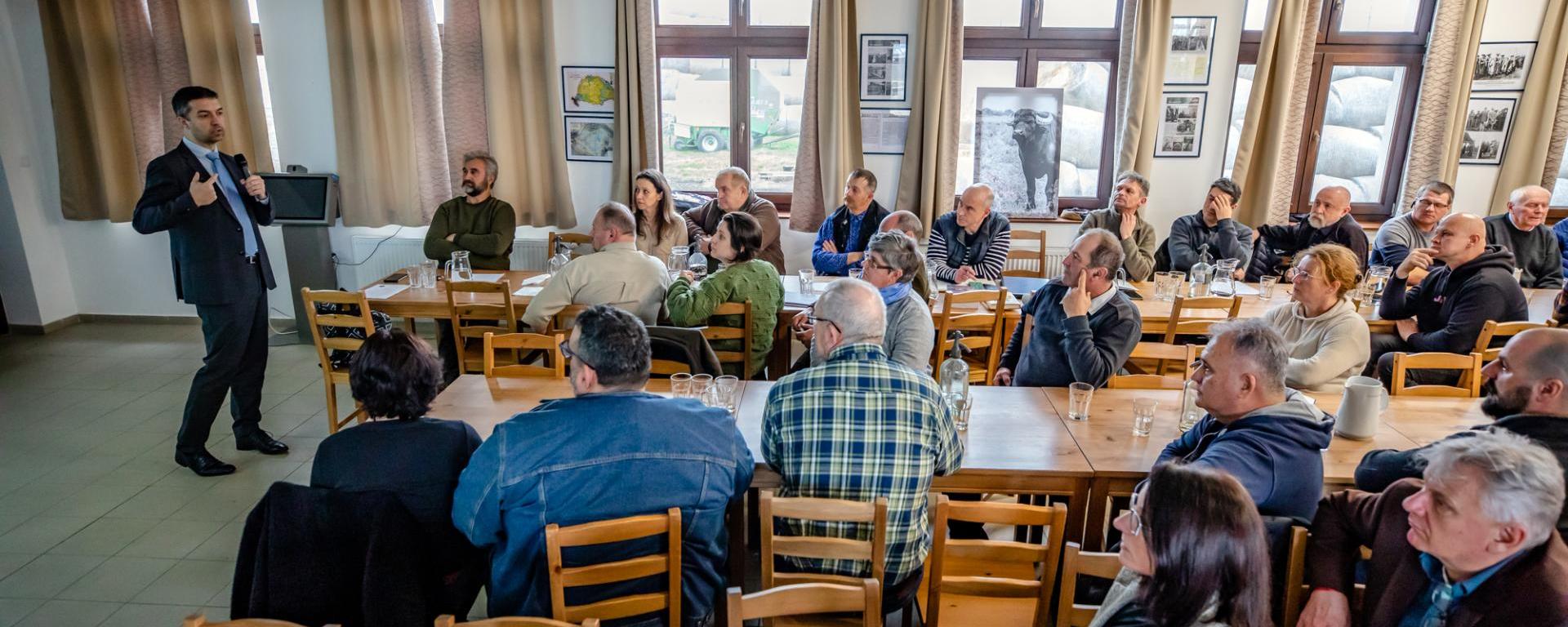 Bivalytenyésztők tanácskozása Hajdúnánáson