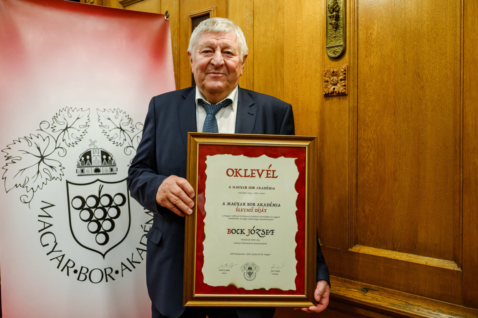 Bock József kapta a Magyar Bor Akadémia Életműdíját